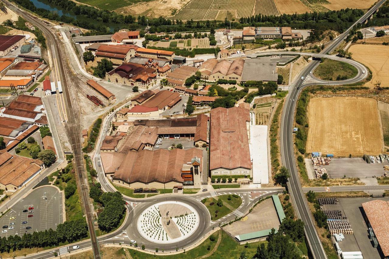 En El Corazon Del Barrio De La Estacion Villa Haro Dış mekan fotoğraf