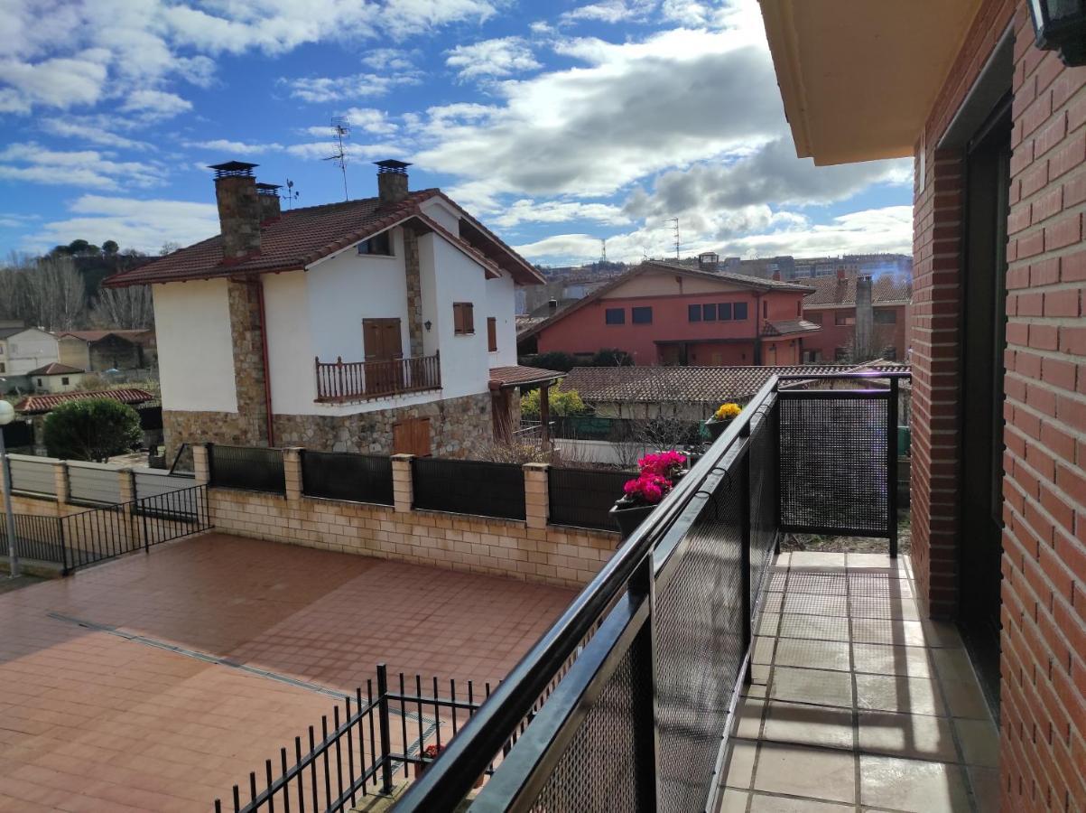 En El Corazon Del Barrio De La Estacion Villa Haro Dış mekan fotoğraf